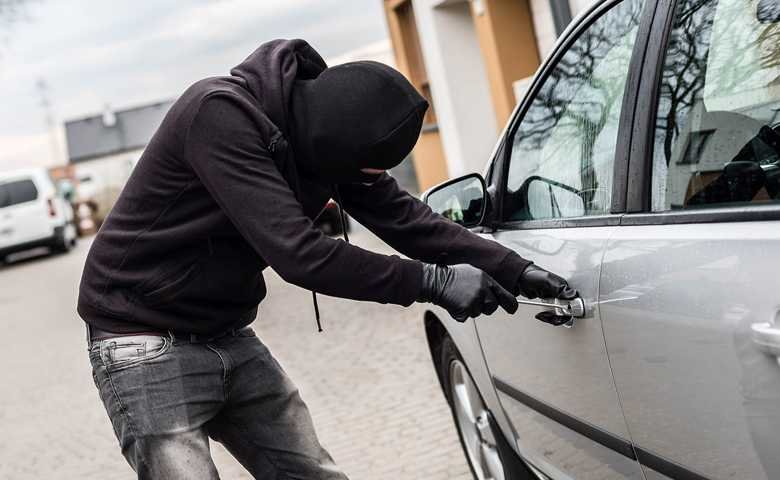 Estabelecimentos comerciais são responsáveis por roubos e furtos ocorridos em seu estacionamento?
