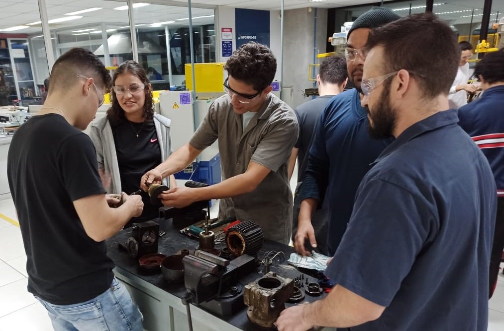 Plano de carreira: curso técnico facilita ingresso no mercado de trabalho