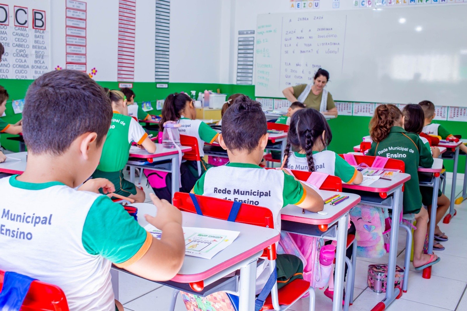 camboriú,aulas,volta as aulas,escola,escolas