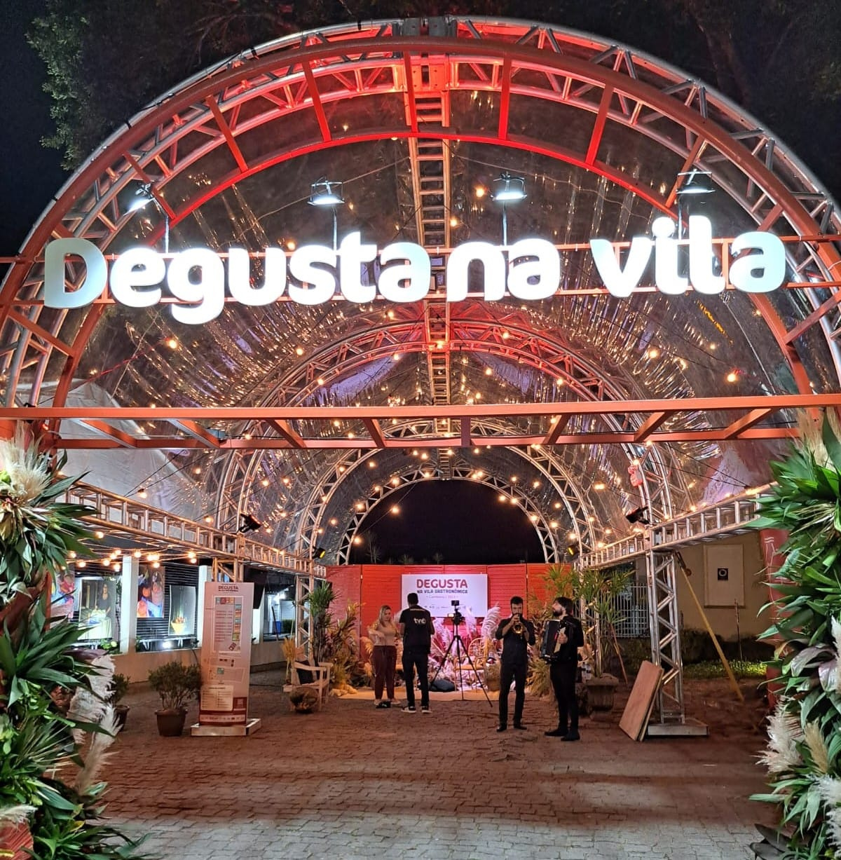4ª edição do Degusta Camboriú,salão paroquial Cristo Rei,espaço kids SESC,diversidade gastronômica,culinárias,cozinha brasileira