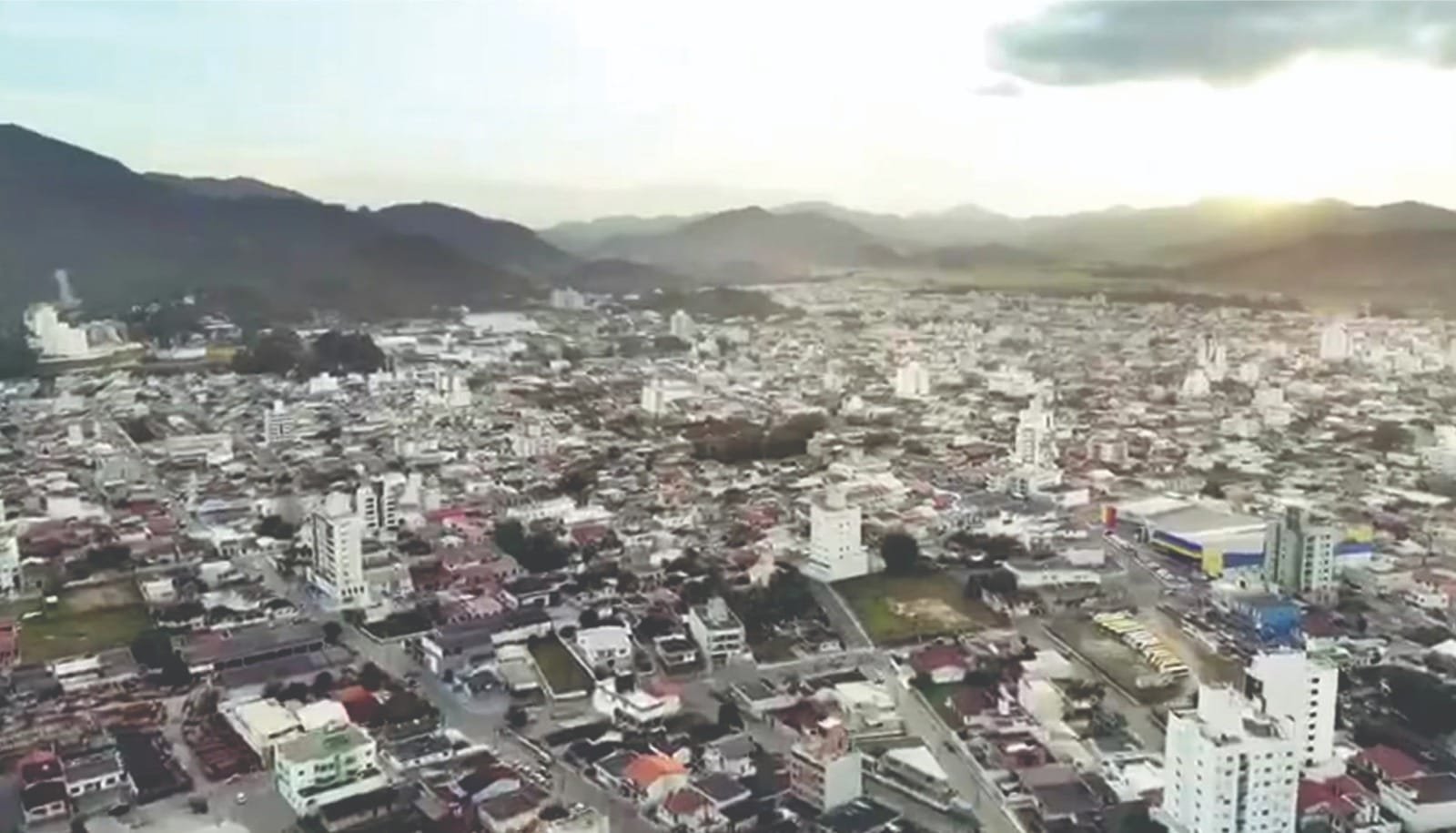 lei complementar 146/2024,Camboriú,IPCA,Sinduscon,Balneário Camboriú