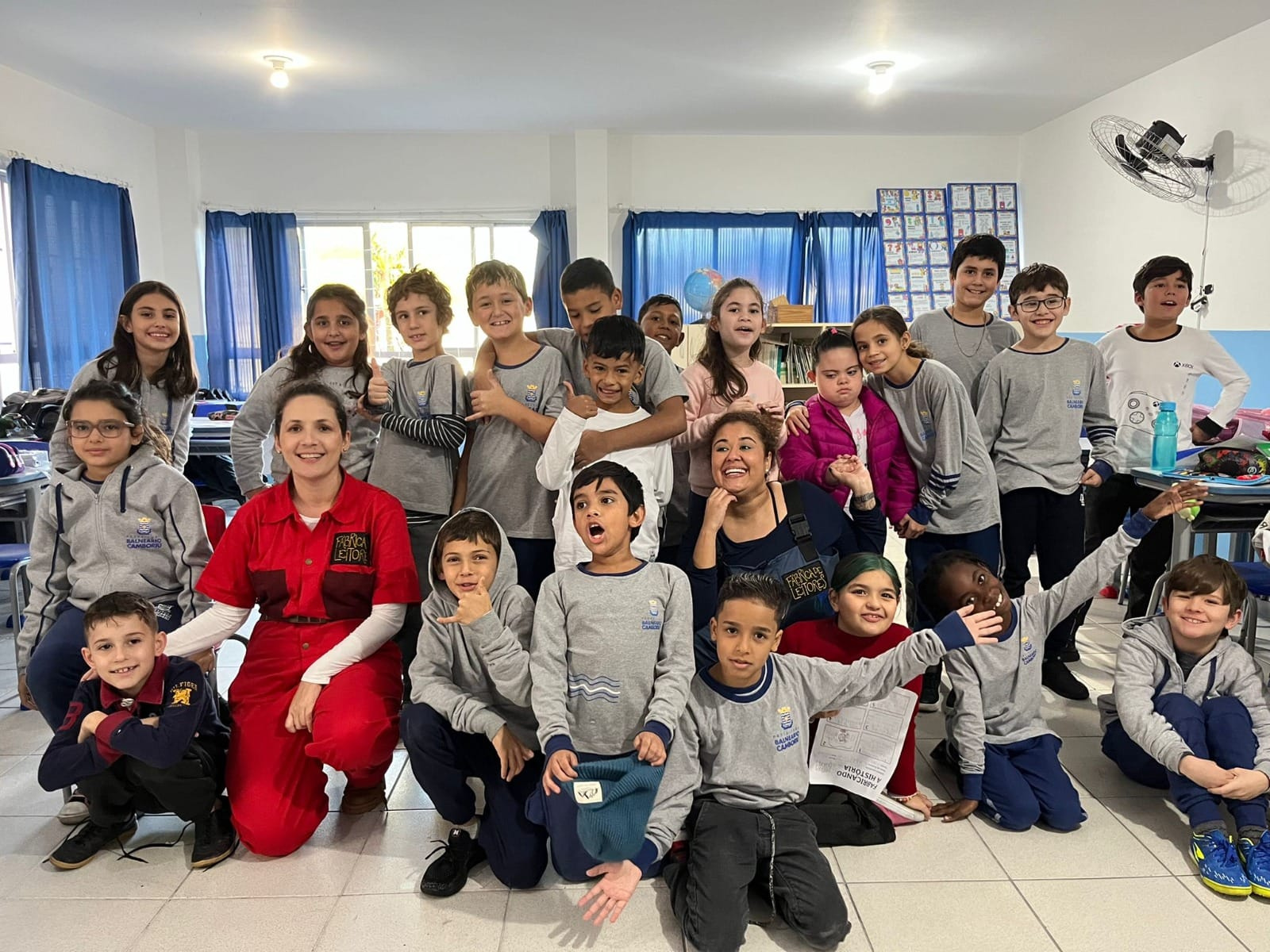 Fábrica de Leitores,Balneário Camboriú,Jardim Iate Clube,Tomaz Francisco Garcia,Dona Lili,Centro Educacional Municipal,Secretaria da Educação,Platô Cultural