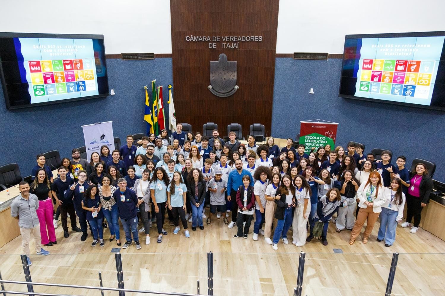 Balneário Camboriú,Câmara Municipal,Itajaí,Conferência Regional de Vereador Mirim – Litoral do Vale do Itajaí,Balneário Piçarras,Itapema,Porto Belo,Objetivos do Desenvolvimento Sustentável,Cúpula das Nações Unidas sobre o Desenvolvimento Sustentável de 2015,Escola do Legislativo Deputado Lício da Silveira,Assembleia Legislativa do Estado de Santa Catarina,Escola do Legislativo Vereadora Maria Rosa Heleno Schulte,Florianópolis