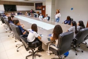 Balneário Camboriú,Câmara Municipal,Itajaí,Conferência Regional de Vereador Mirim – Litoral do Vale do Itajaí,Balneário Piçarras,Itapema,Porto Belo,Objetivos do Desenvolvimento Sustentável,Cúpula das Nações Unidas sobre o Desenvolvimento Sustentável de 2015,Escola do Legislativo Deputado Lício da Silveira,Assembleia Legislativa do Estado de Santa Catarina,Escola do Legislativo Vereadora Maria Rosa Heleno Schulte,Florianópolis