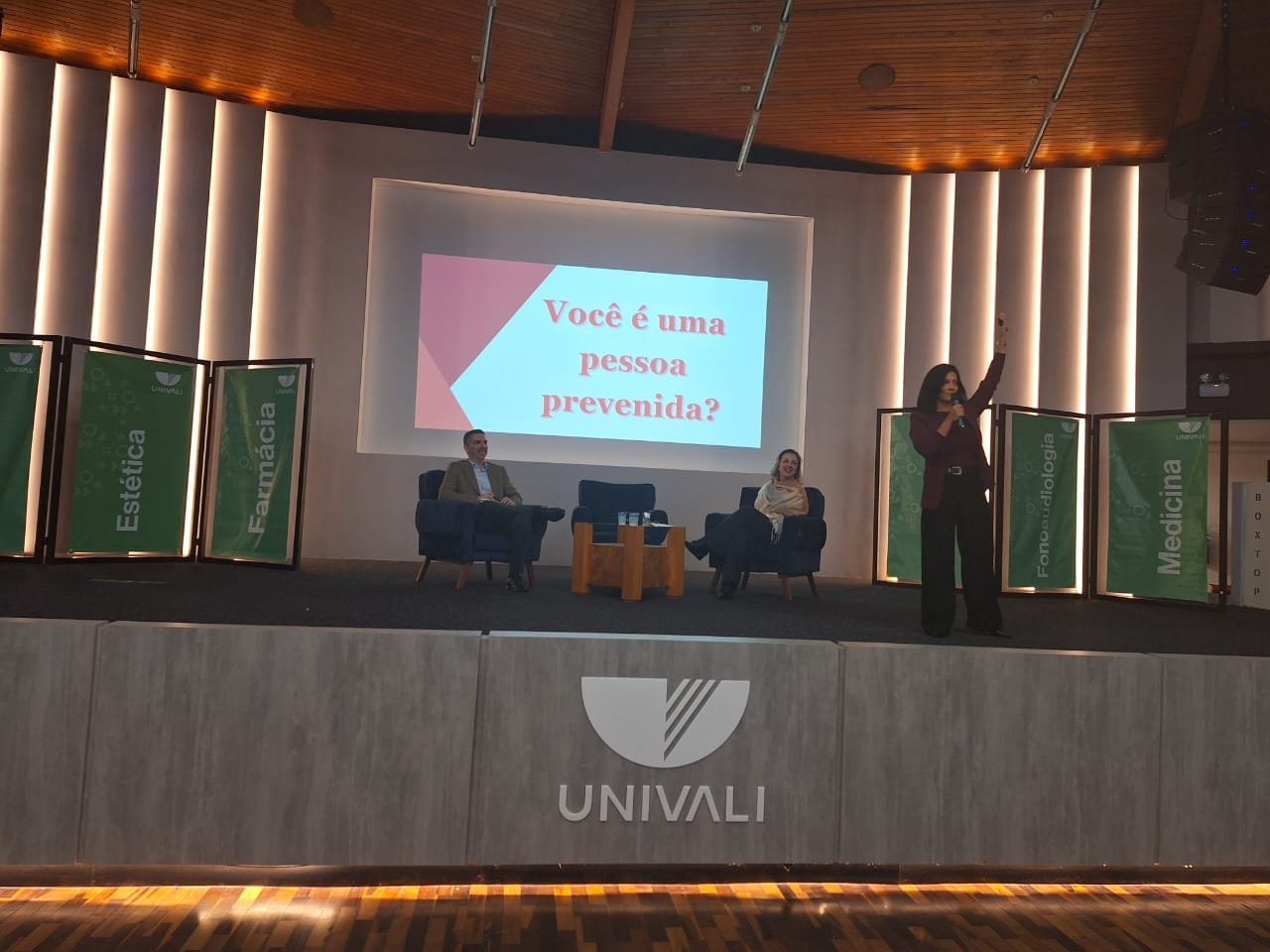 HIV,sífilis,hepatites B e C,Univali,Itajaí,Secretaria de Saúde,Diretoria de Vigilância Epidemiológica,prevenção às infecções sexualmente transmissíveis