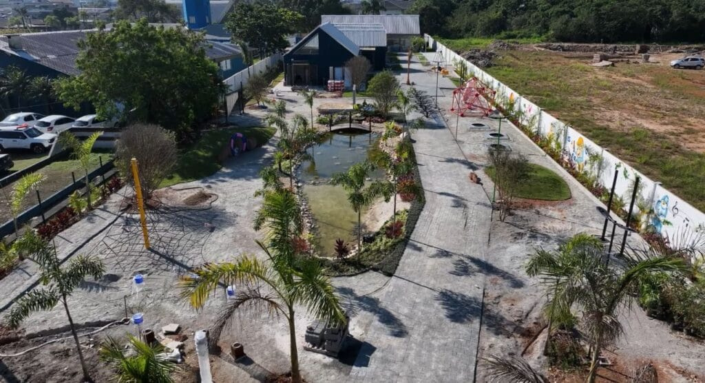 Balneário Camboriú,neurossensorial,América Latina,Casa do Autista,Análise do Comportamento Aplicada,autismo nível 1 ou 2,psicólogos,fonoaudiólogos,terapeutas ocupacionais