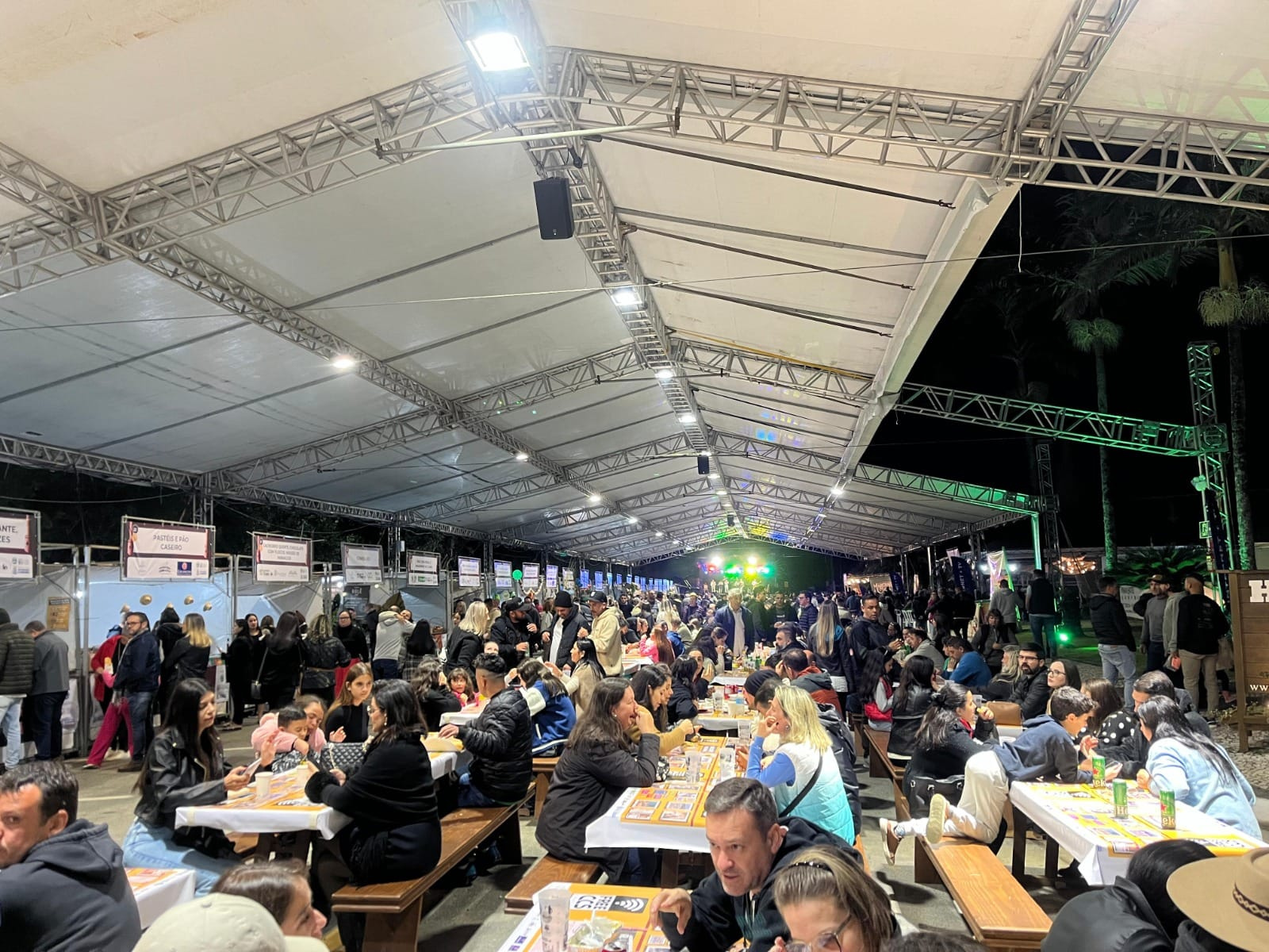 A Festa Raízes de Taquaras,Fundação Cultural,Balneário Camboriú,Rio Grande do Sul