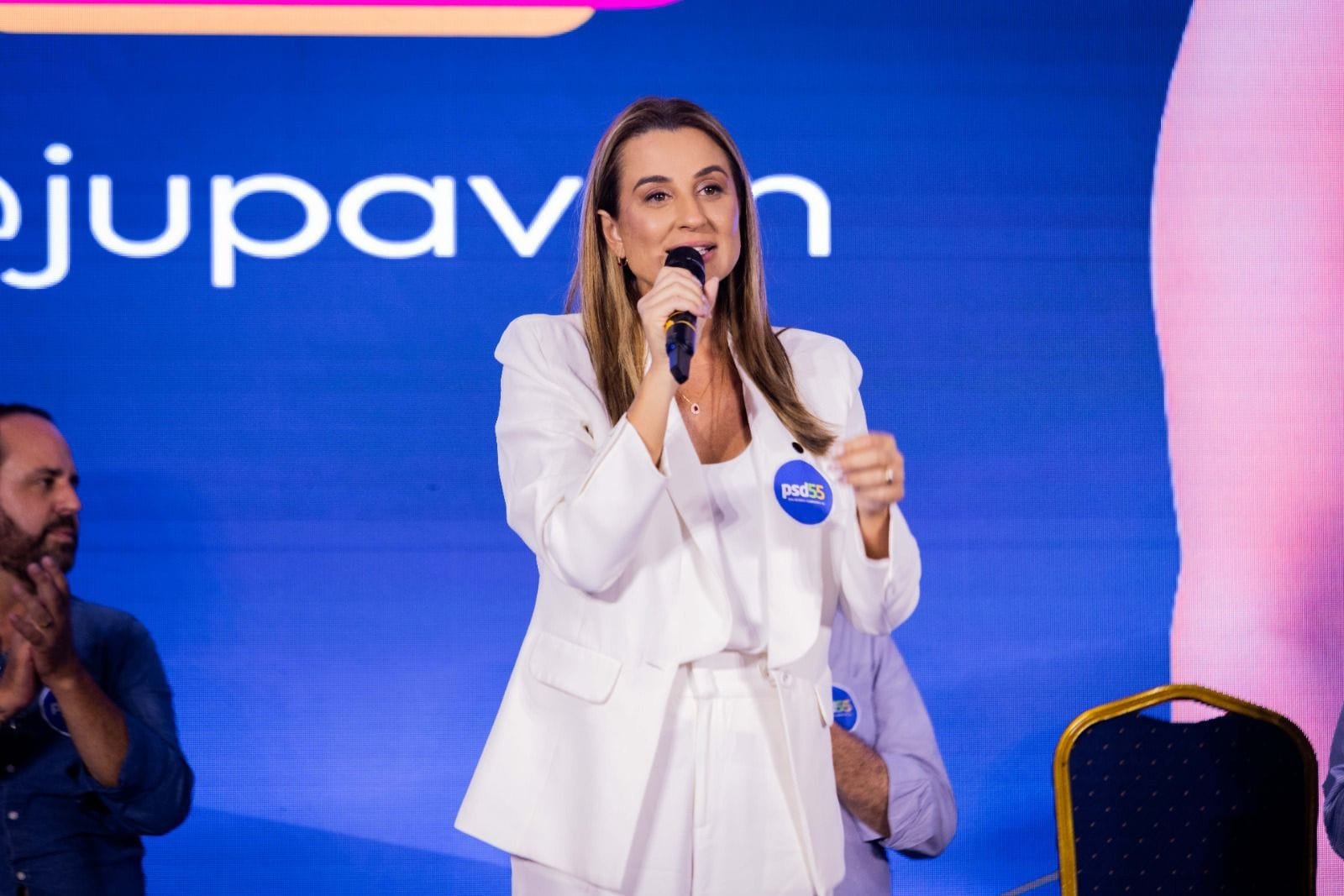 vereadora Juliana Pavan,Matheus Rafaeli,prefeito Fabrício de Oliveira,Empresa Municipal de Água e Saneamento,Comissão Parlamentar de Inquérito,Câmara Municipal,Balneário Camboriú,Justiça Eleitoral,fake news