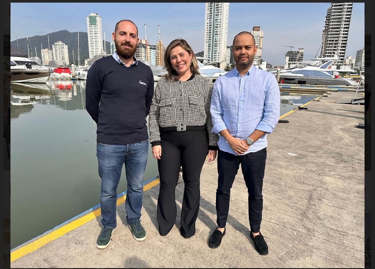 Acobar,Santa Catarina,Marina Itajaí Boat Show,Ziraldo,Central Única das Favelas