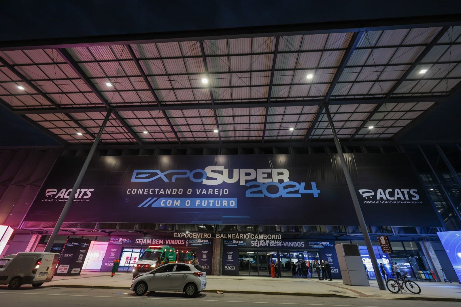 Balneário Camboriú,Exposuper,Santa Catarina,Expocentro,Fabrício de Oliveira,Jorginho Mello,setor varejista