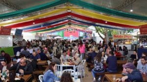 Secretaria de Turismo e Desenvolvimento Econômico,Balneário Camboriú,Festa do Bom Sucesso,editais de chamamento público 004/2024 e 005/2024,chamamento público fumtur 004/2024,chamamento público fumtur 005/2024,Praça do Pescador,diversidade cultural,aniversário de 60 anos da cidade,gastronomia,tradições culturais