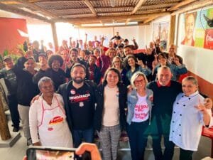 Carla Ayres,Partido dos Trabalhadores,Balneário Camboriú,Bombinhas,Prefeitura de Itapema,Foz do Itajaí,LGBTI+