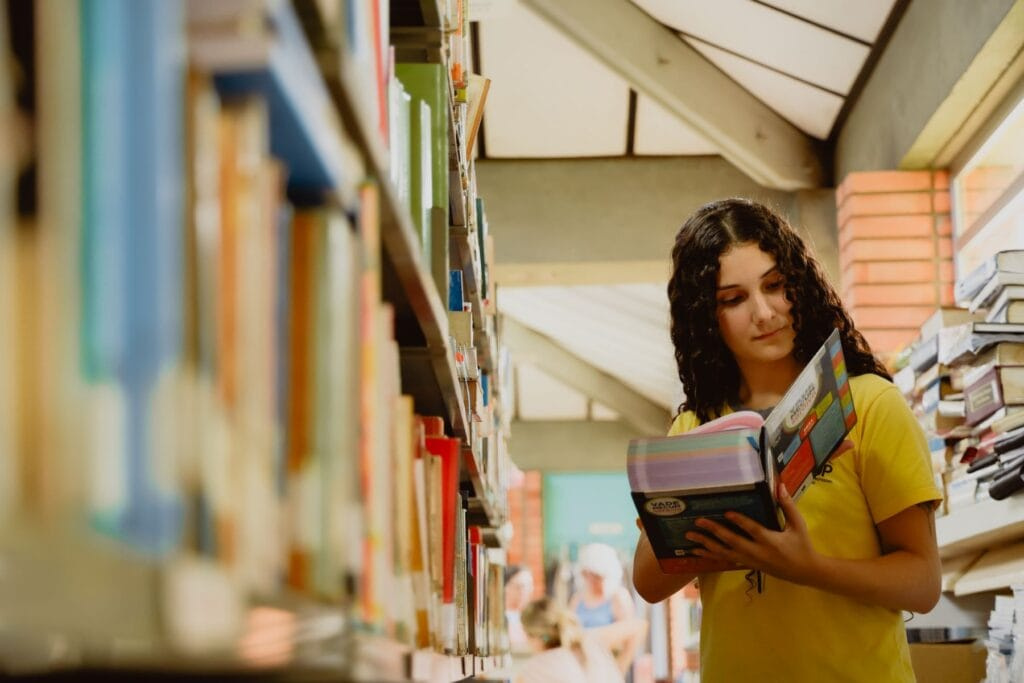 Programa Universidade Gratuita,Governo,Santa Catarina,Instituição de Ensino Superior,Fundo Estadual de Apoio à Manutenção e ao Desenvolvimento da Educação Superior,Fumdes