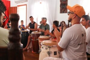 ritmos afro-brasileiros,Tijucas,Associação Beneficente Tenda de Umbanda Caboclo Ubirajara Flecheiro,litoral catarinense,religiões de matriz africana,samba cabula,toque nagô,congo,ijexá,barravento,projeto,Ministério da Cultura,Governo Federal,Lei de Incentivo à Cultura,Celesc