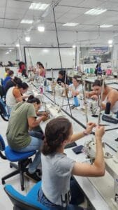 curso gratuito,Corte e Costura Industrial,SINDIVEST,Sindicato Patronal das Indústrias do Vestuário,Brusque,Botuverá,Guabiruba,Nova Trento,Câmara Setorial Têxtil,FIESC,Federação das Indústrias do Estado,Santa Catarina,SENAI,mercado têxtil,Educação Profissional