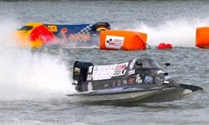 Lebos Chaguri no Aniversário do Rei da Malásia