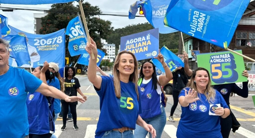 Balneário Camboriú,55,prefeitura,Juliana Pavan,PSD,política,eleições,Plano 55,infraestrutura,segurança,desenvolvimento sustentável,Avenida Martin Luther,Supermercado Meschke,Juntos por toda Balneário Camboriú,encontro de mulheres,Hotel Sibara,Avenida Brasil