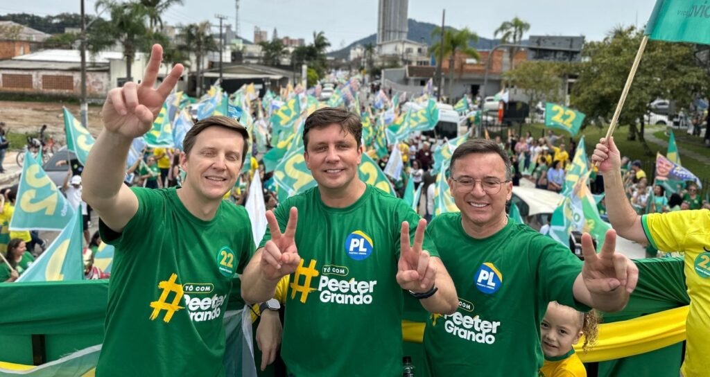 Pra BC Seguir Avançando,Balneário Camboriú,caminhada,passeio ciclístico,Fabrício Oliveira,Região Sul