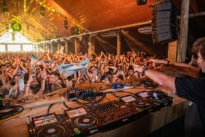 Warung Beach Club,Hernan Cattaneo,Itajaí,Música Eletrônica,Cidadão de Honra