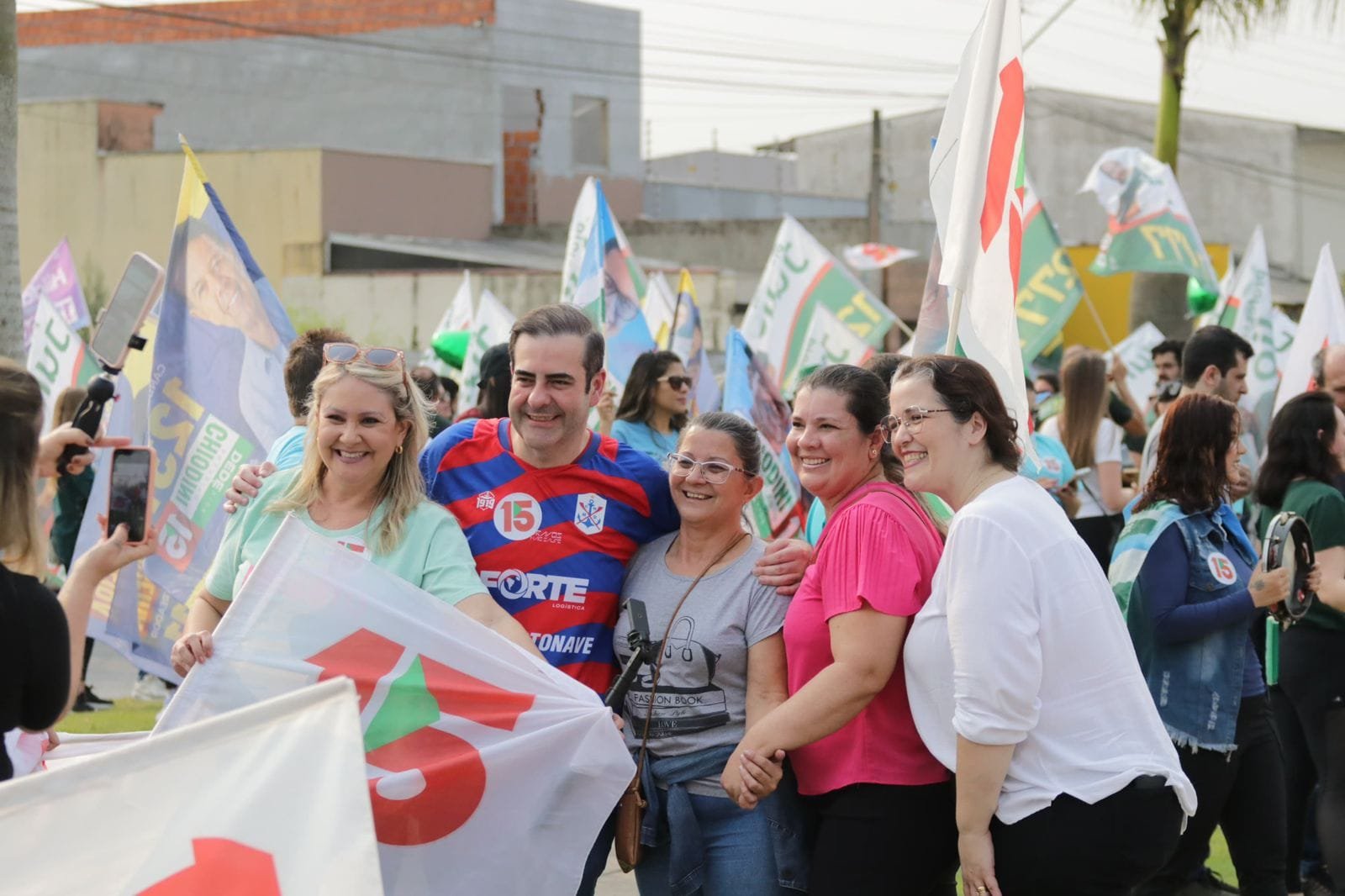 Chiodini e Dedé,candidatos,caminhada em Itajaí,Debate no Portal NSC Total,vereadores