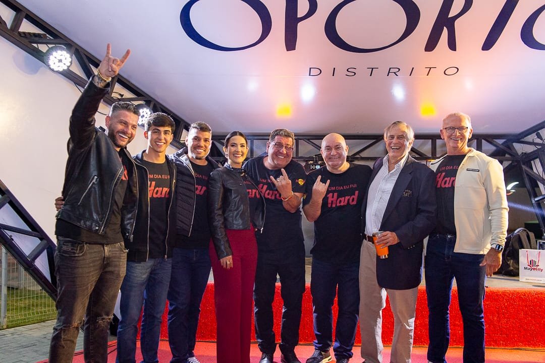 Itapema,MayBelly Incorporadora,Pantanal Negócios Imobiliários,R7 Participações,Ilhas do Pacífico,Píer Oporto,Hard Rock Cafe