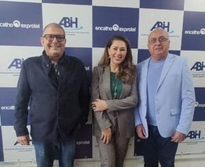 ABIH-SC,Margot Rosenbrock Libório,Balneário Camboriú,Hotelaria,Rui Schürmann,Santa Catarina,Associação Brasileira da Indústria de Hotéis,Turismo,Florianópolis