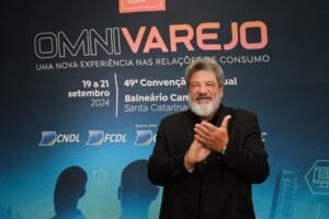 Omnivarejo 2024,Inovação tecnológica,Transformação digital,Redes sociais,Modelos de negócios