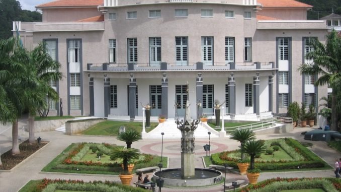 Oficina de Regência,Dr. Roberto Rossbach,música na escola,Teatro Carlos Gomes,formação de professores