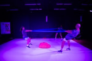 Performance MAFAGAFOS faz apresentações gratuitas na Itajaí Criativo