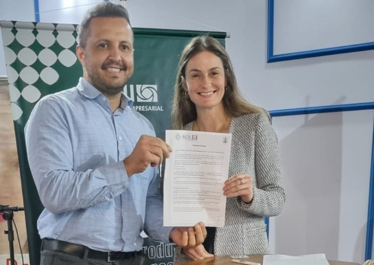 ACII fecha parceria com o Clube Náutico Marcílio Dias