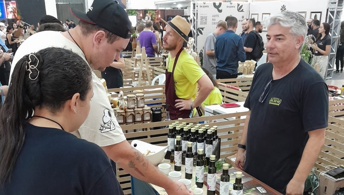 Sebrae/SC estimula a participação de 31 empresas no Congresso Raízes2024 em Itajaí