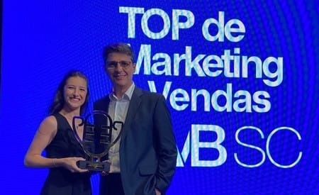 TCC,Enec,Univali,prêmio profissional de Marketing,Antunes Severo,Santa Catarina,Florianópolis,ADVB,Profissional do Futuro,marketing de varejo,Encantu's,Luiz Alves,Comércio Exterior,Administração