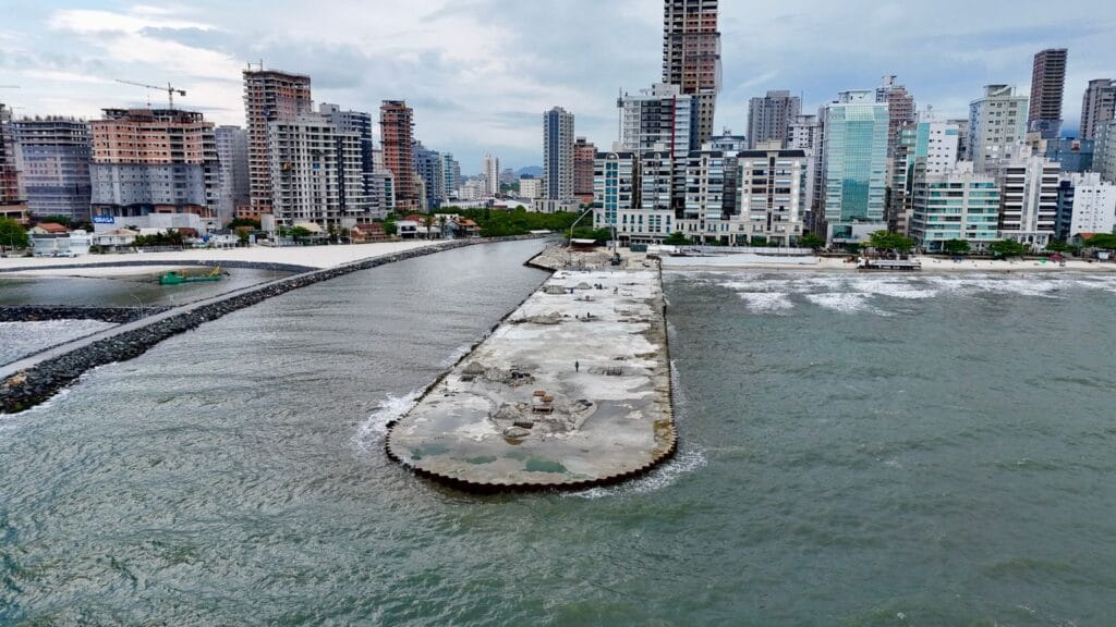 Píer Oporto,Itapema,Santa Catarina,turismo,estrutura inovadora,América Latina