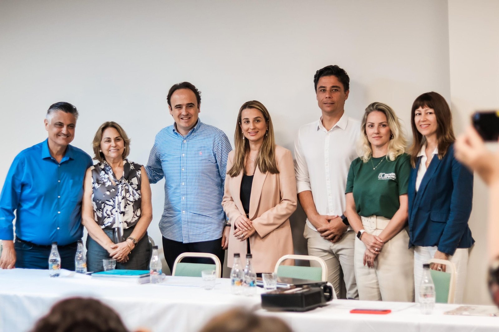 Carlos Humberto (PL) participa de encontro com trade turístico de Balneário Camboriú que também teve a presença da prefeita eleita Juliana Pavan (PSD)
