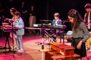 Espetáculo de música pop estará em cartaz no Teatro Bruno Nitz nesta terça