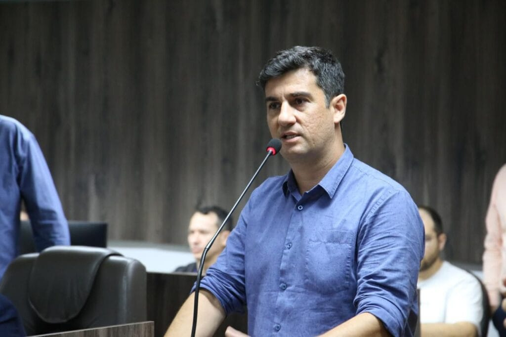Câmara de BC aprova lei que dá mais transparência as atas das reuniões dos Conselhos Municipais
