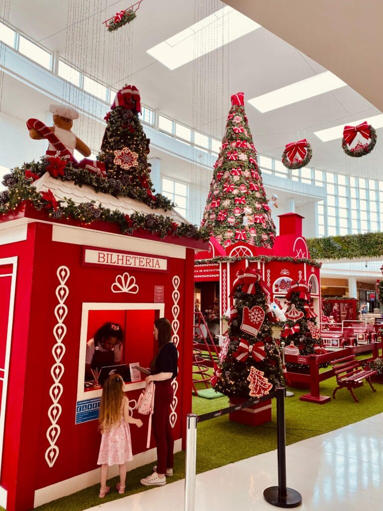 Campanha de Natal vai sortear carro importado no Catuaí Maringá