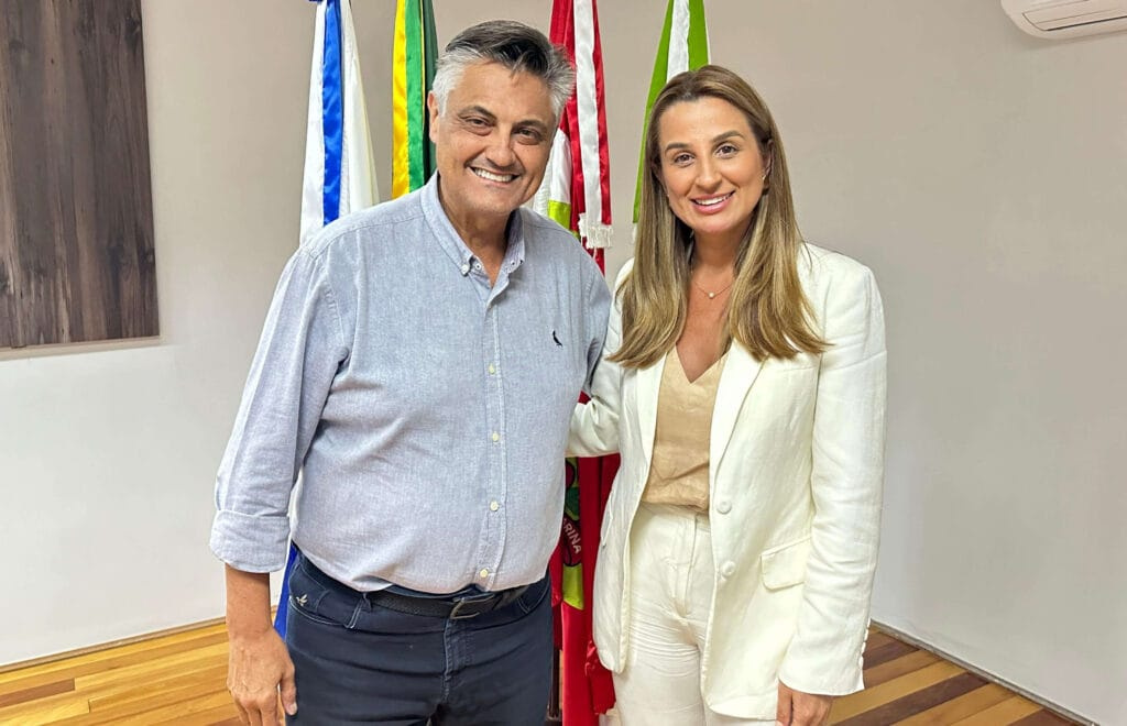 Posse de Juliana Pavan e Nilson Probst acontece no Expocentro Júlio Tedesco