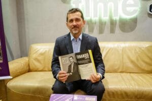 Lançamento do Livro de Coautoria Experts Movimentou Balneário Camboriú no Café Cultura