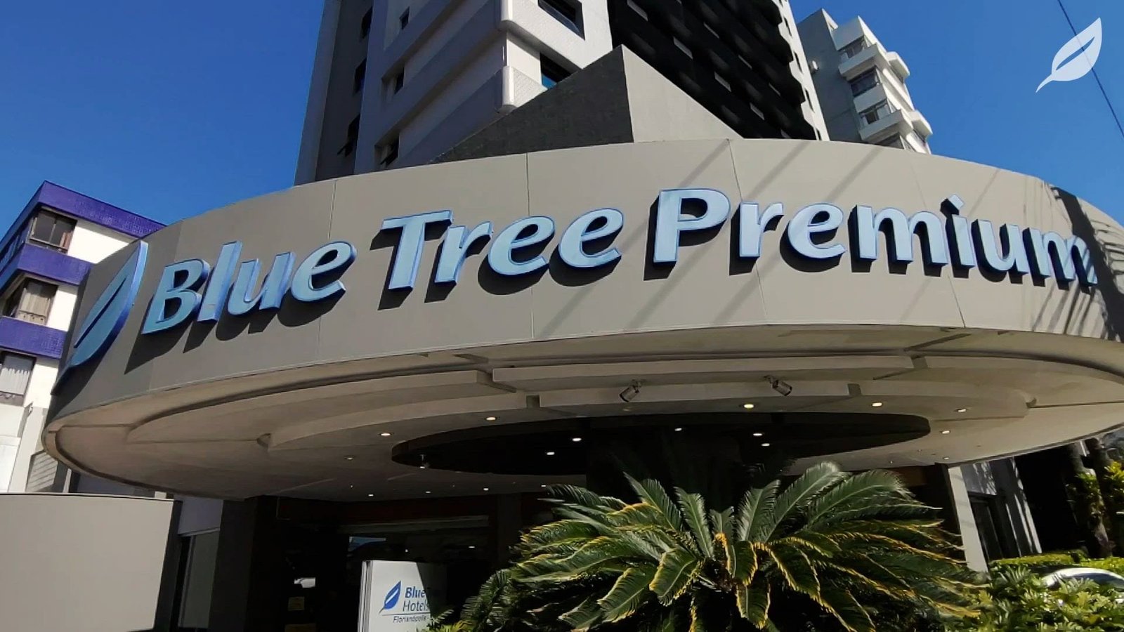 Blue Tree Premium,Florianópolis,Pacotes de Férias,Verão,Turismo Familiar,Hotel para Família,atrações Turísticas,Catamarã Floripa,Limoncello Spritz,Gin Tropical,Voos Internacionais,Aeroporto Hercílio Luz,Passeios em Família,Hotel em Florianópolis,Ilha de Tatone Grande,Pontes de Florianópolis,Turismo de Experiência,Pacotes de Hospedagem,Drinques Verão,Turismo Cultural,Roteiro Gastronômico,atrações Gratuitas,Família em Hotel,Atividades para Crianças,Passeios de Catamarã.