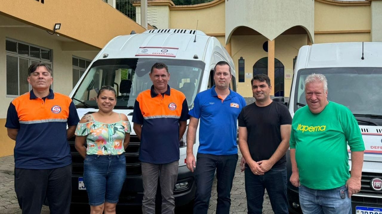 Prefeitura de Cachoeirinha,Rio Grande do Sul,Solidariedade,Doações,Vítimas das chuvas,Itapema,Prefeito Cristian Wasem,Prefeito Alexandre Xepa,EPI,Hipoclorito,Assistência Social