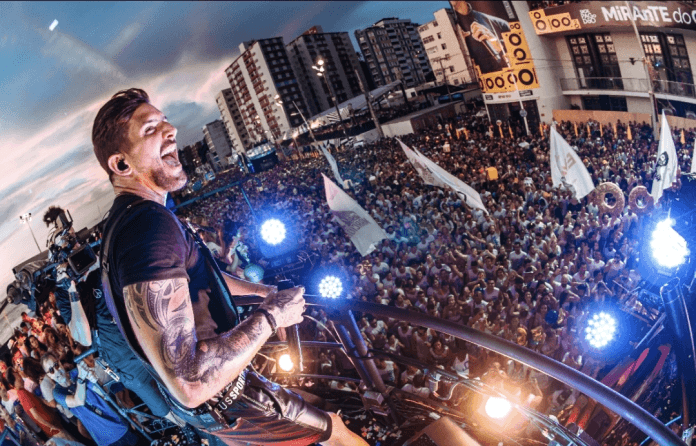 Pré-Carnaval Floripa,Bloco Eva,Banda Eva,Felipe Pezzoni,Beira-mar do Estreito,Carnaval 2025,Axé,Salvador,Abadá,Blueticket,Grupo ALL,Grupo Eva.