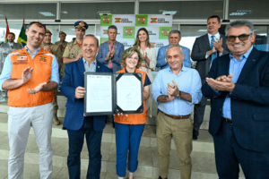 caminhonetes 4x4,Corpo de Bombeiros Militar,Santa Catarina,Defesa Civil,BRDE,prevenção de desastres,políticas públicas