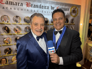 Clube Militar,Medalha de Reconhecimento,Comunicação,Cultura,Educação,Ciência,Ética Profissional,Brasil