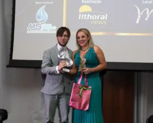 Prêmio,Personalidades,Empresários,Santa Catarina,Evento,Jornalismo,Cultura,Arte,Música,Gastronomia,Vinhos,Imprensa,Transmissão,Credibilidade