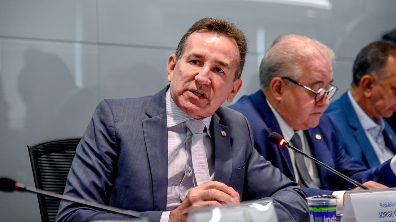 Jorge Goetten,PEC 66/2023,parcelamento previdenciário,dívidas municipais,INSS,Câmara dos Deputados,Santa Catarina,prefeituras,Pacto Federativo,precatórios,financiamento público,municípios endividados,Republicanos,Hugo Motta,fortalecimento municipal