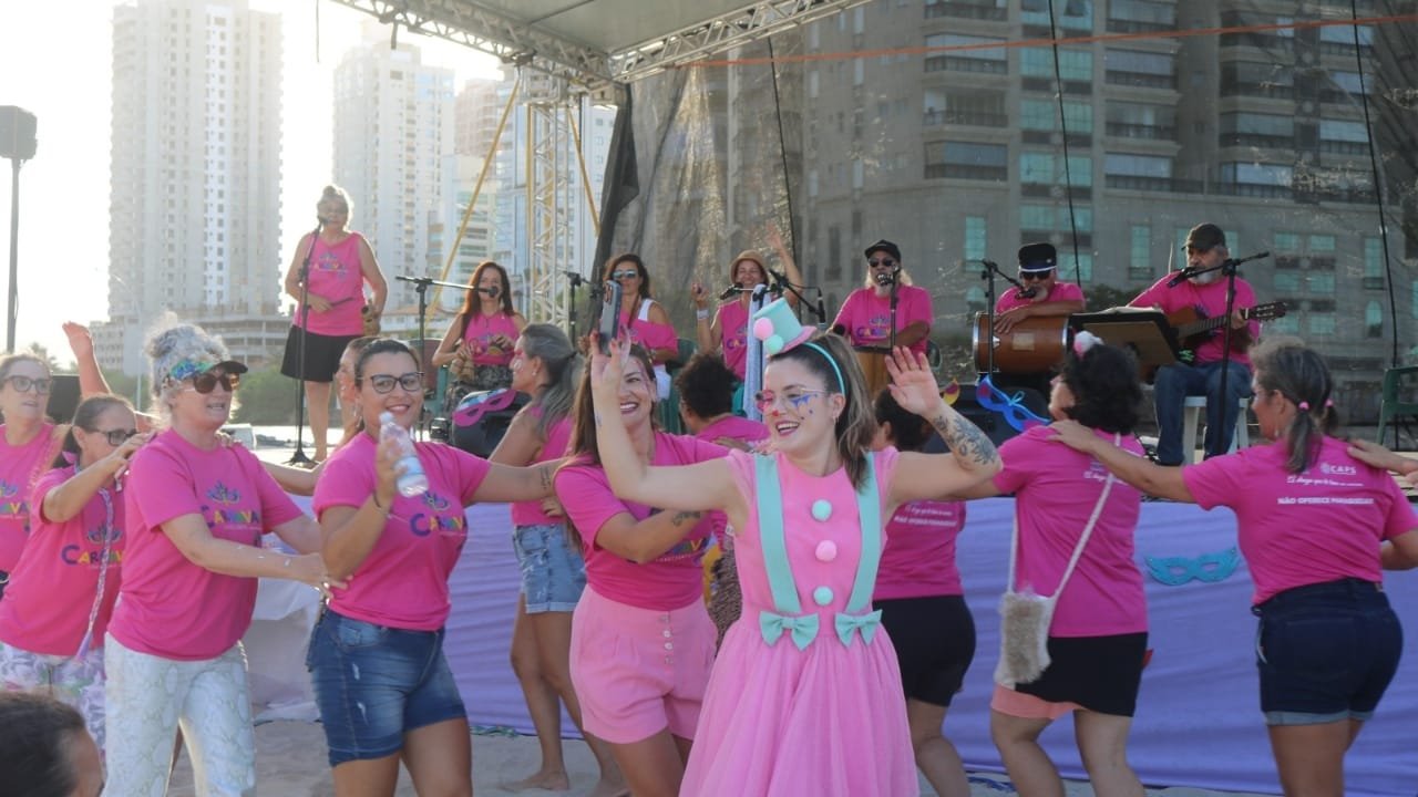 Governo de Porto Belo,Carnaval Consciente,CAPS,saúde mental,inclusão,bem-estar,música,dança,pintura facial,socialização,laços comunitários,Secretaria de Saúde,Santa Catarina