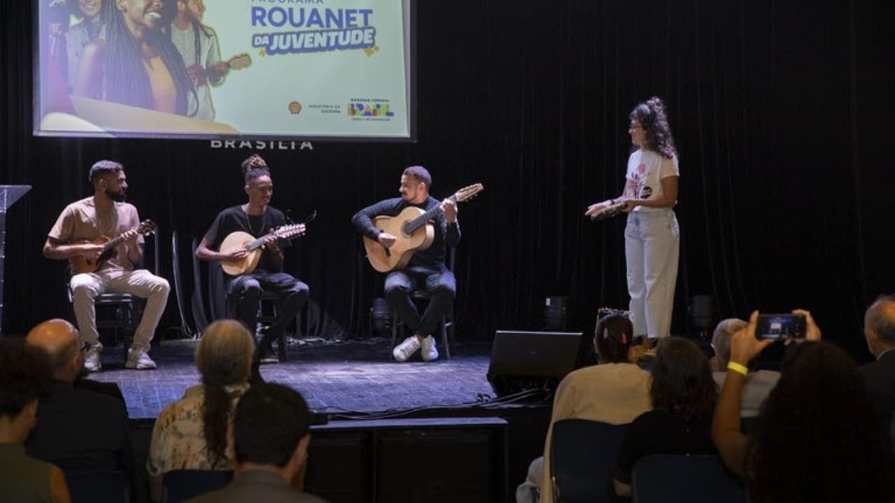 Rouanet da Juventude,Ministério da Cultura,Shell Brasil,SESI,Lei Rouanet,jovens,economia criativa,diversidade,inclusão social,Distrito Federal,Márcio Tavares,Ronald Santos,Monique Gonçalves