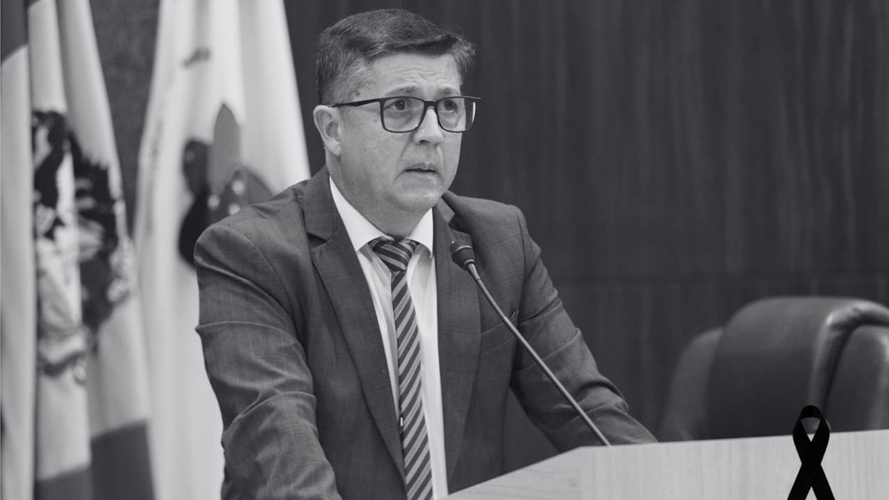 Itajaí,vereador,luto oficial,política municipal,velório,Câmara de Vereadores,serviço público.