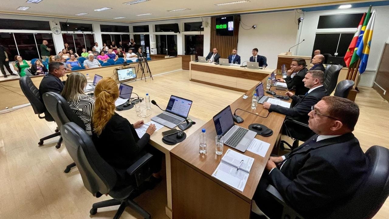 Câmara de Navegantes,projetos de lei,revisão salarial,IPCA,requerimentos,moção,Executivo,Gravatá,saneamento básico,carnaval,educação infantil,Oswaldo Boggiano,transporte público,participação popular,sessão ordinária